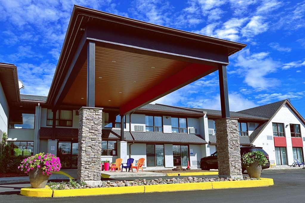 Comfort Inn Dartmouth Exterior photo